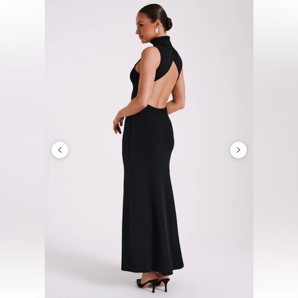 fitted lace wedding dress Angelique Beaded Crepe Maxi Dress - Black